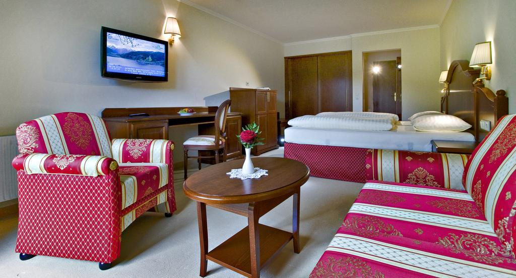 Hotel Berner เซลล์อัมเซ ภายนอก รูปภาพ