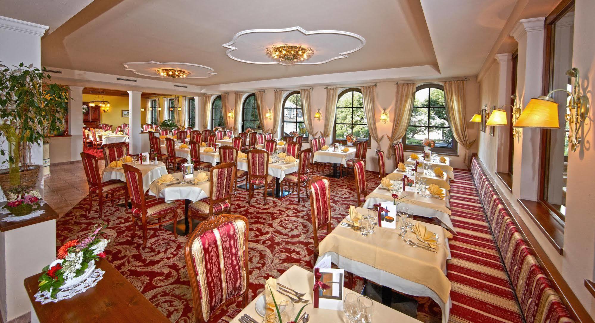 Hotel Berner เซลล์อัมเซ ภายนอก รูปภาพ