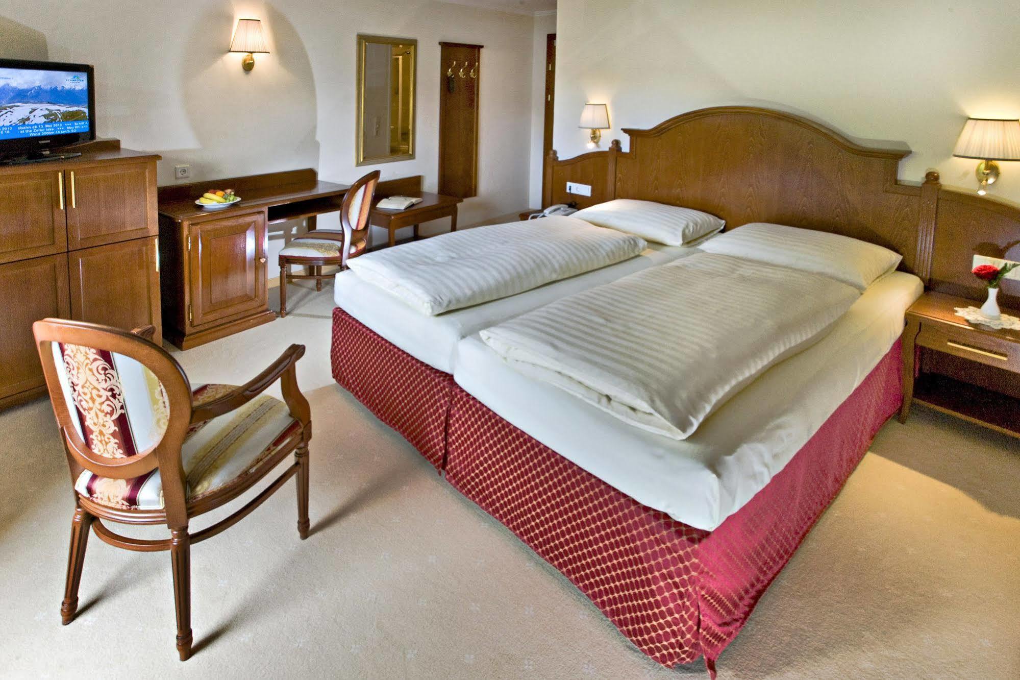 Hotel Berner เซลล์อัมเซ ภายนอก รูปภาพ